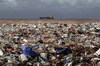 Trash Polution washed up on shore